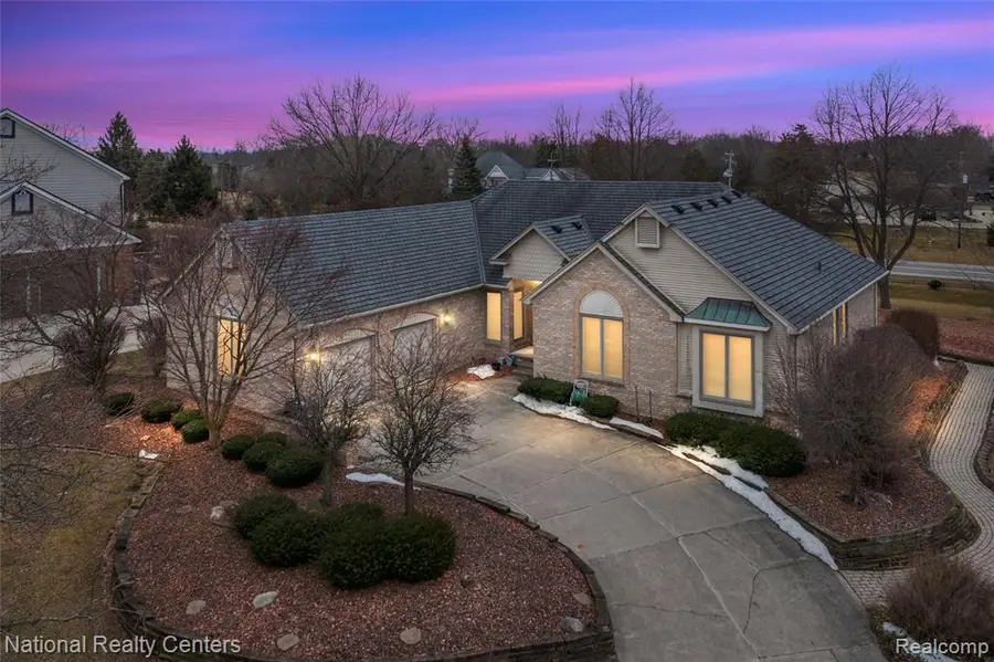 13833 Buckingham, Plymouth, MI  - #3