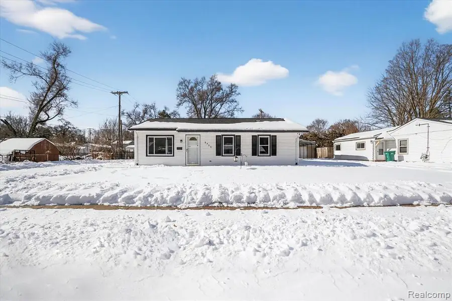 6466 Marcy, Brighton, MI  - #3