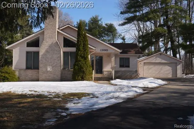 1890 Welch, Commerce Township, MI  - #1