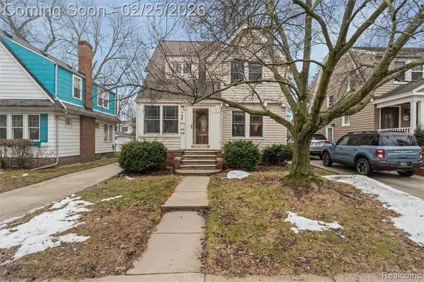 703 W Lewiston, Ferndale, MI 