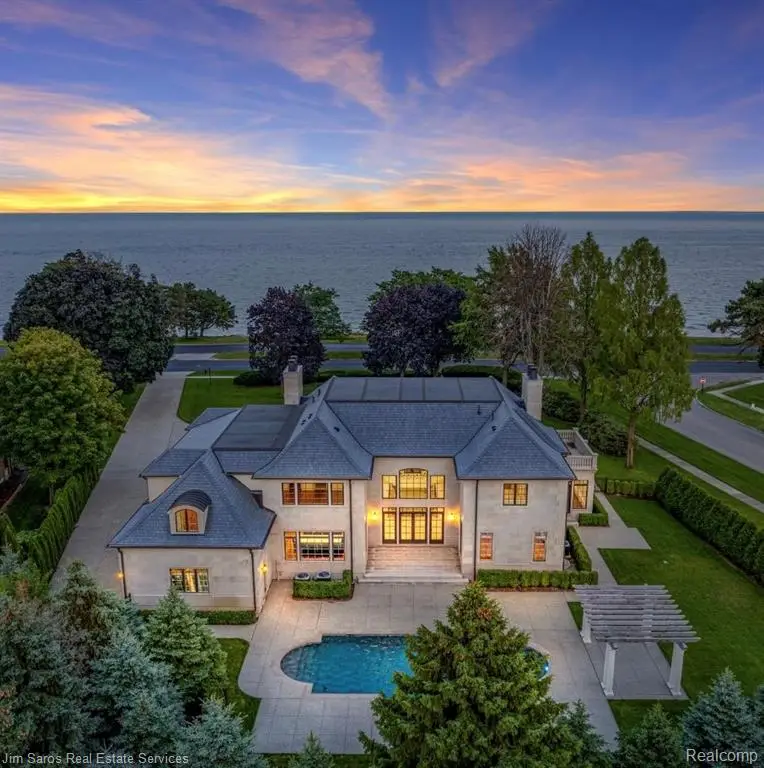 707 Lake Shore, Grosse Pointe Shores, MI 48236 - #2