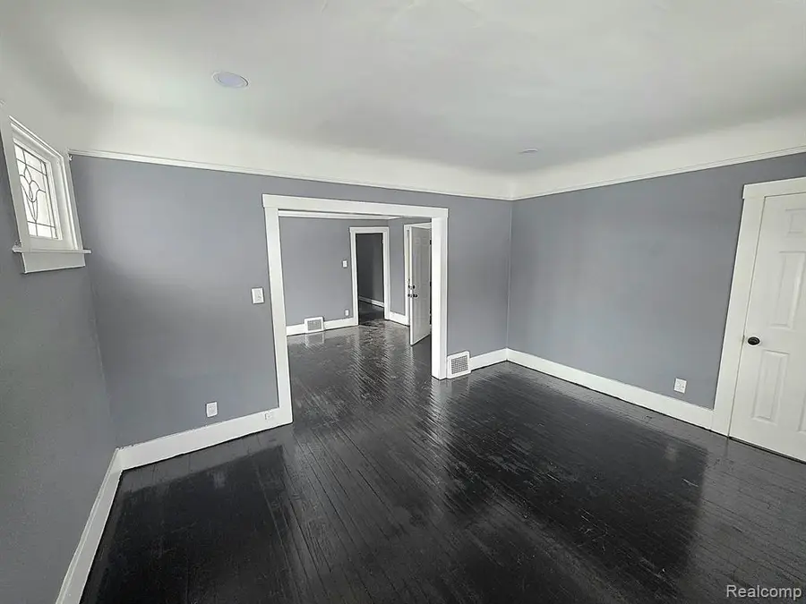 2676 Sturtevant, Detroit, MI  - #3