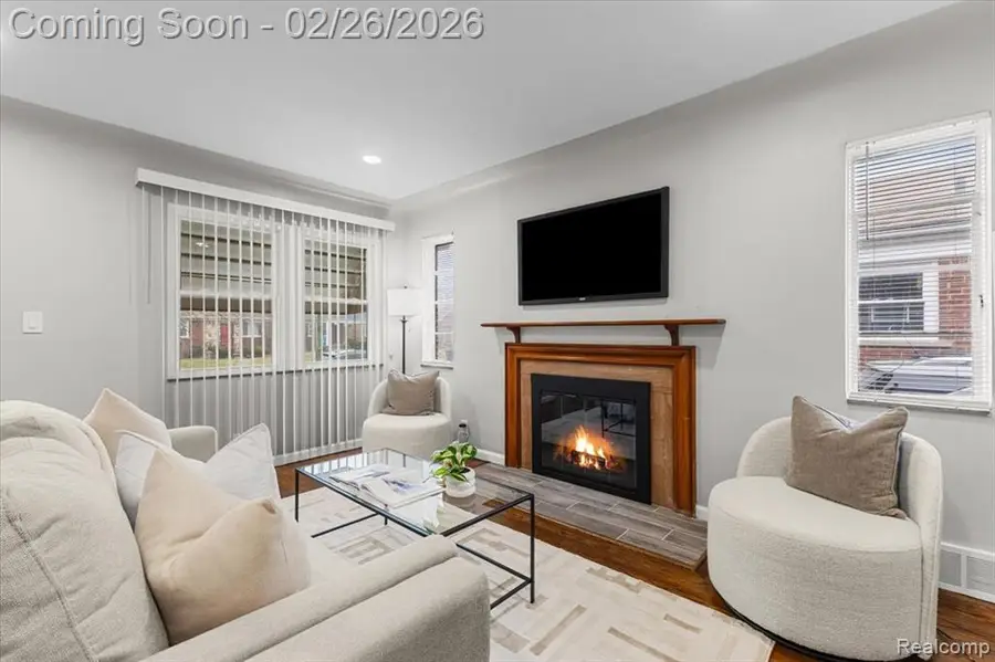 19134 Mallina, Grosse Pointe, MI  - #3