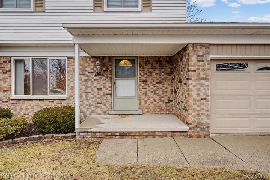 13623 Hillsdale, Sterling Heights, MI  - #3
