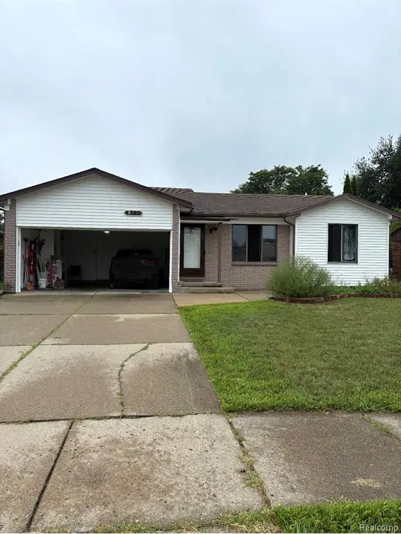 18260 Millstone, Macomb, MI 