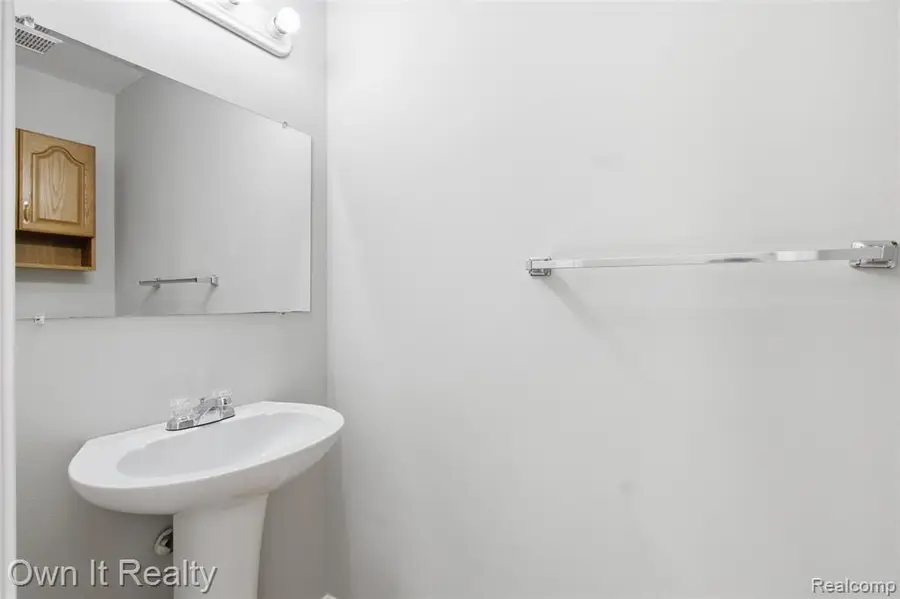 16253 Terrace Village, Taylor, MI  - #3