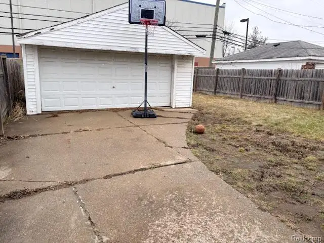 15337 Veronica, Eastpointe, MI 48021 - #3