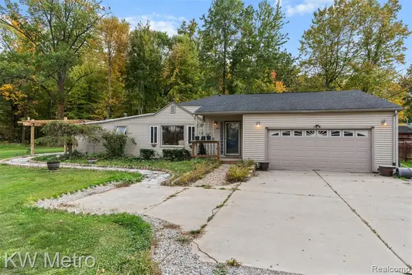 45055 Mcbride, Belleville, MI 