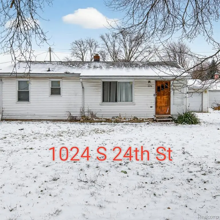 1024 S 24th, Saginaw, MI  - #3