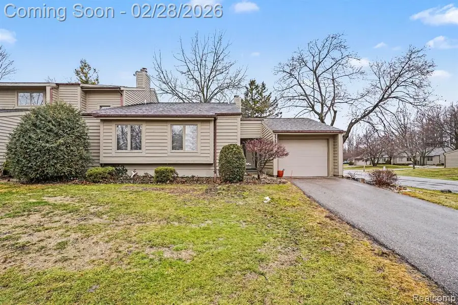 2521 White Oak, Flint, MI  - #2