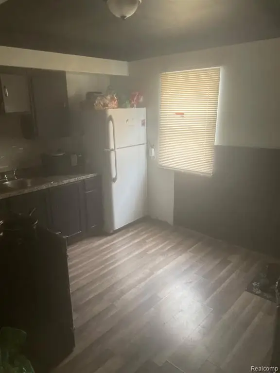 716 W Genesee, Flint, MI  - #2