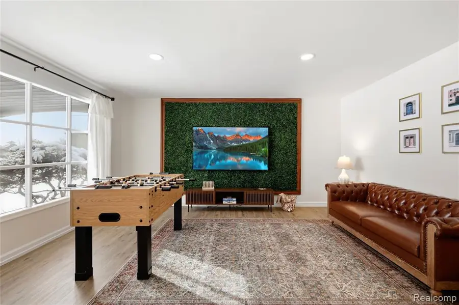 5518 Kimberly, Grand Blanc, MI  - #3