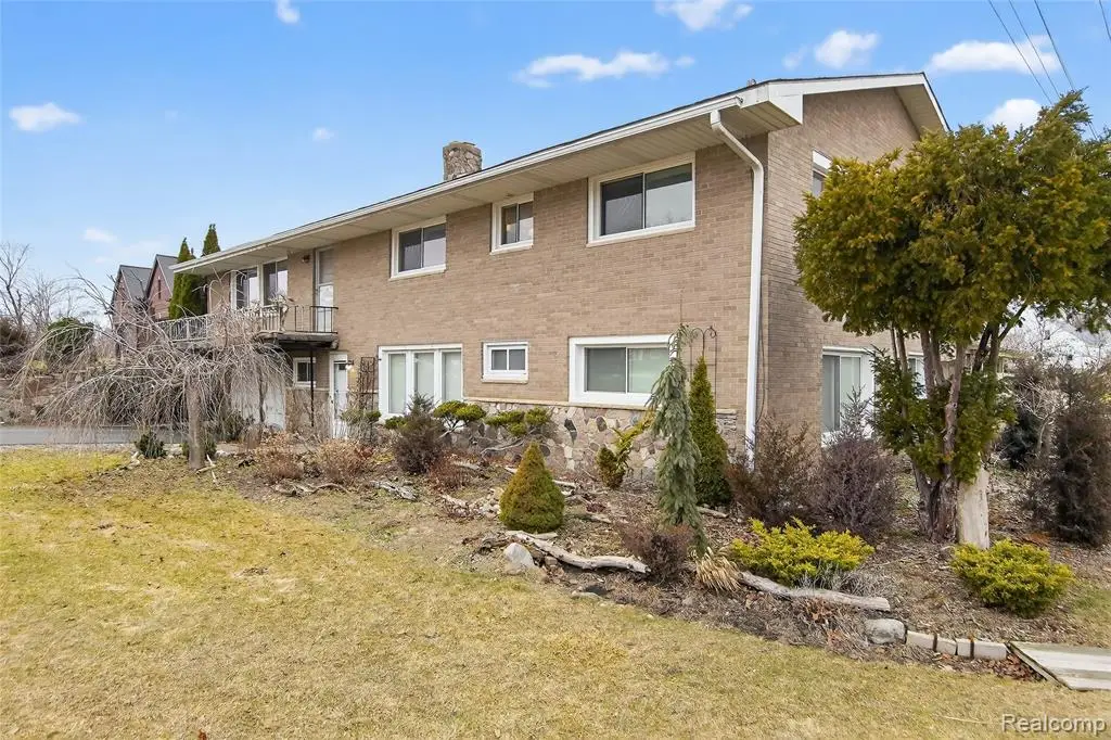 7975 Bendix, Brighton, MI 48114 - #1