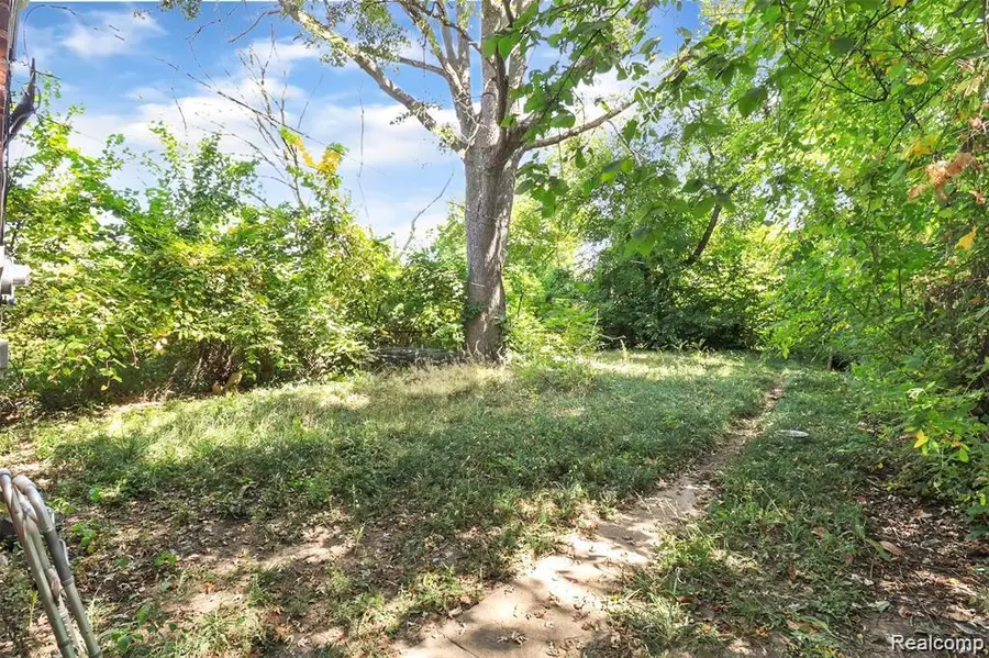 9400 Meyers, Detroit, MI  - #3