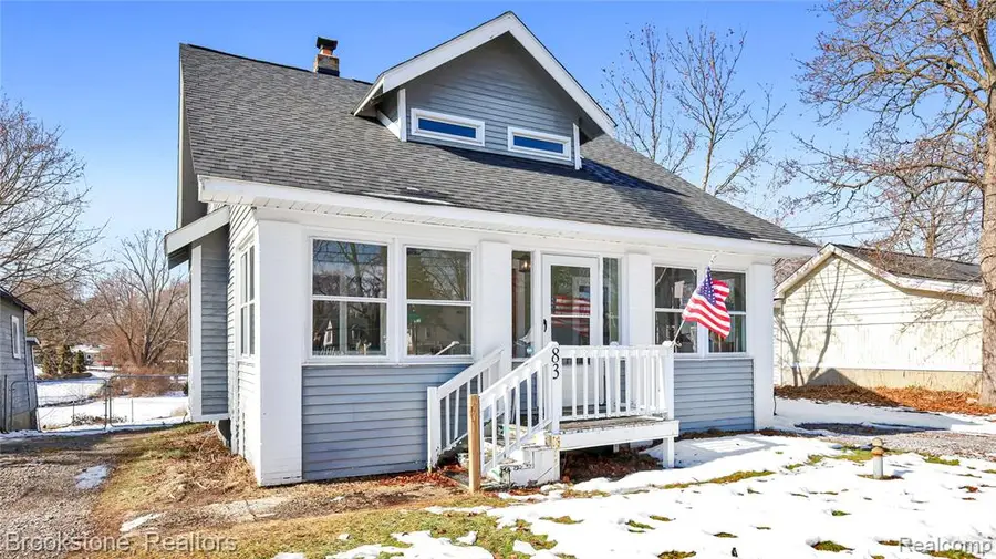 83 Cedar, Ortonville, MI  - #3