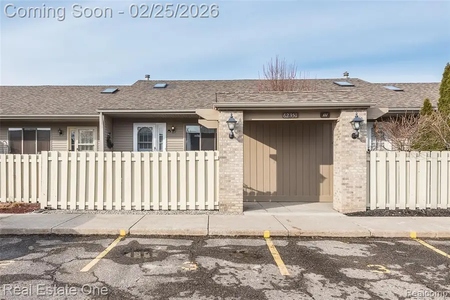 62351 Arlington #3, South Lyon, MI 48178 - #2