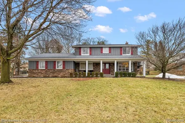 329 Sussex Fair, Rochester Hills, MI 