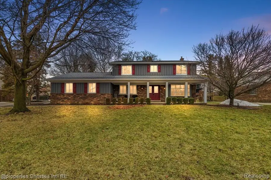 329 Sussex Fair, Rochester Hills, MI  - #2