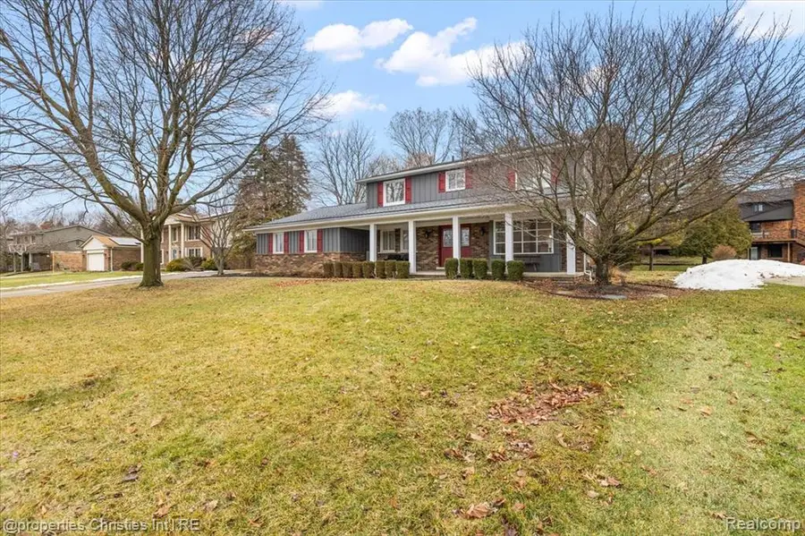 329 Sussex Fair, Rochester Hills, MI  - #3