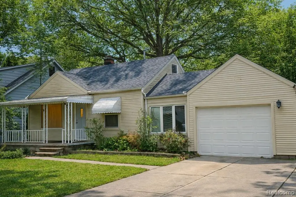 19925 Negaunee, Redford, MI 48240 - #1