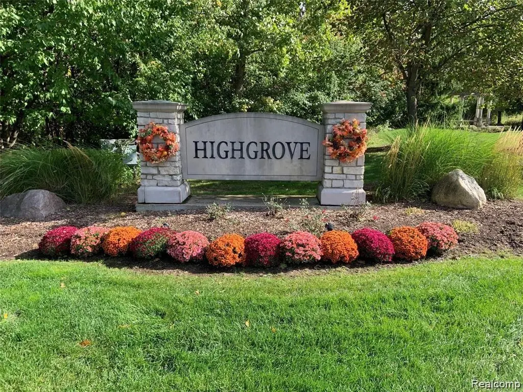 8413 Grovemont, Grand Blanc, MI  - #1