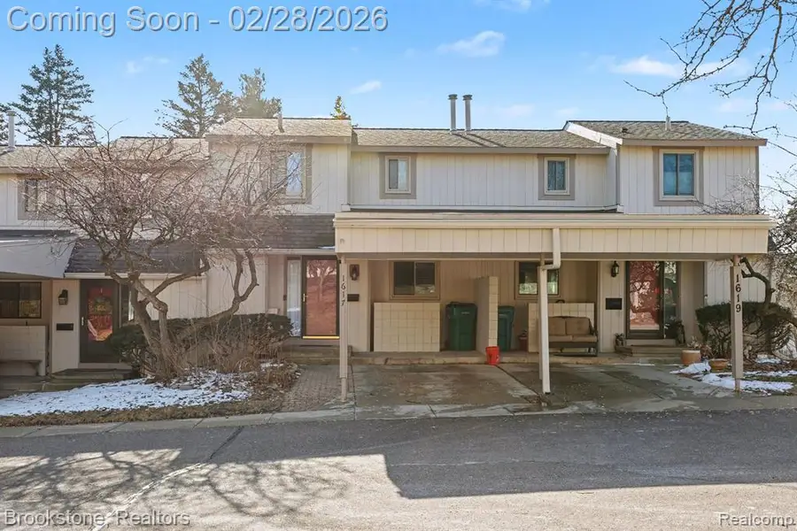 1617 Stoney Brook, Rochester, MI  - #2