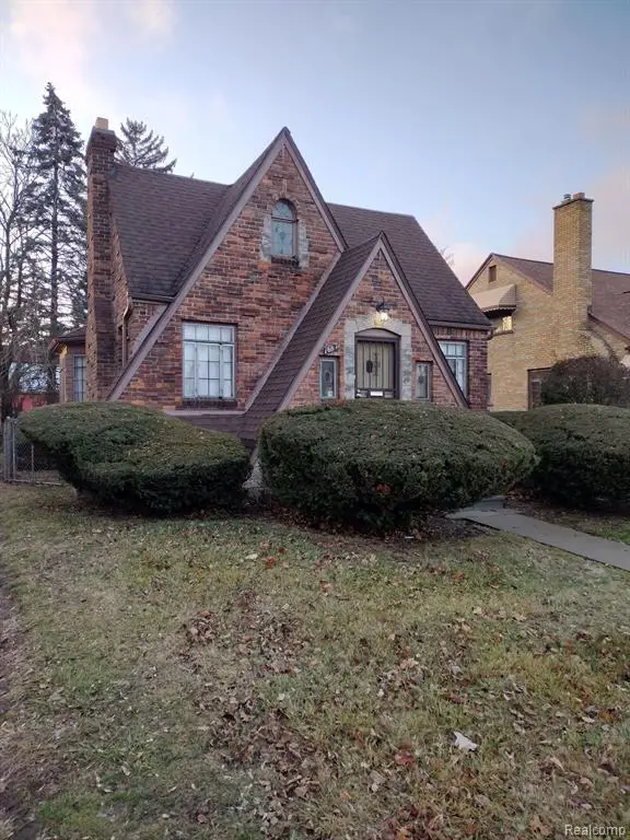 16871 Plainview, Detroit, MI 48219