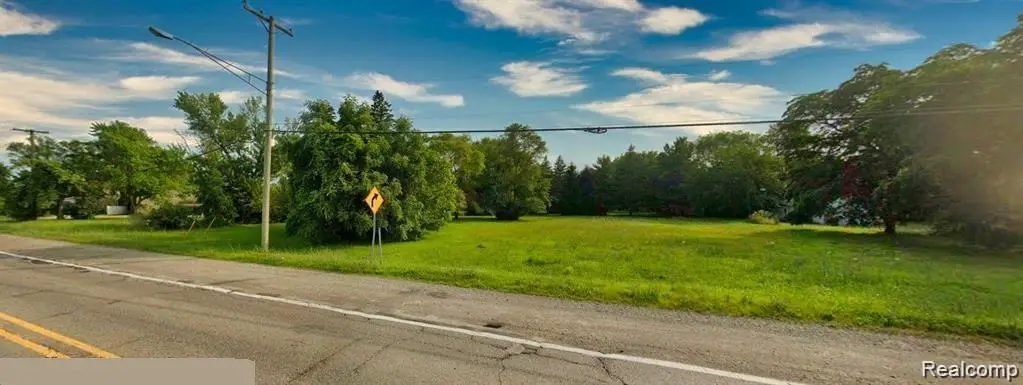 5666 Auburn, Shelby, MI  - #1