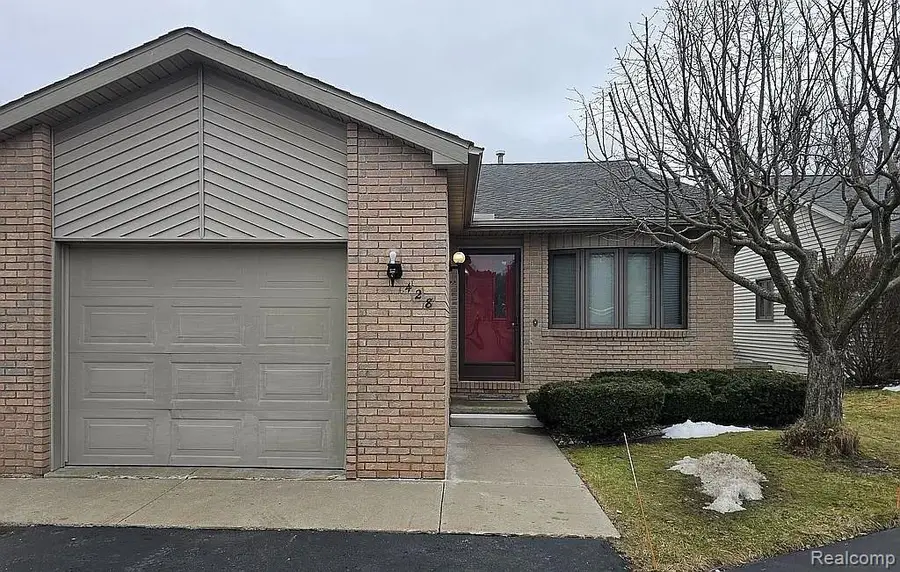 428 Morningside, Midland, MI  - #3