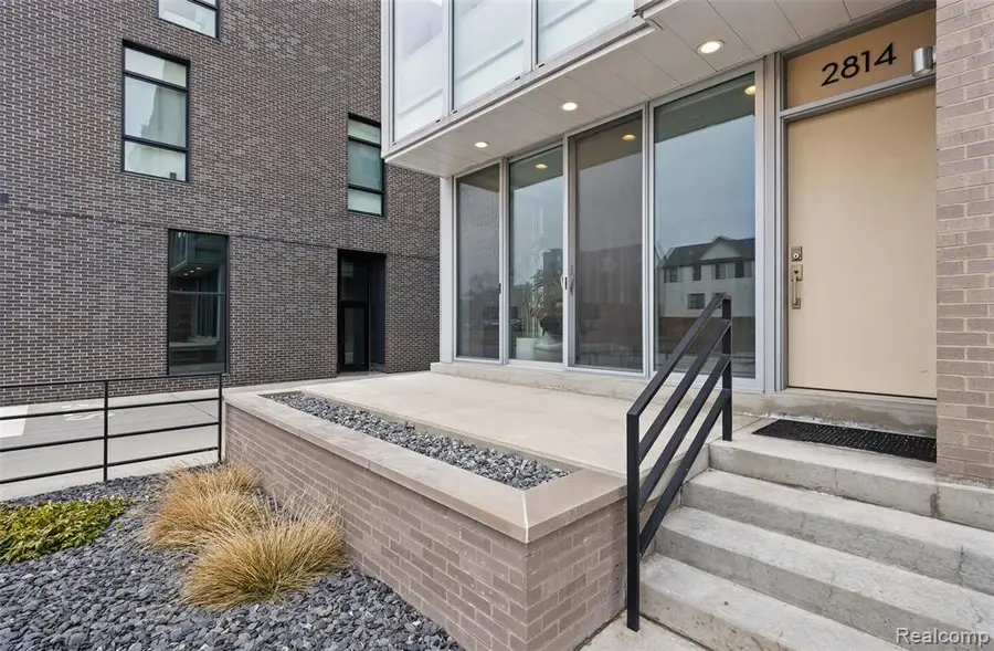 2814 John R, Detroit, MI 48201 - #3