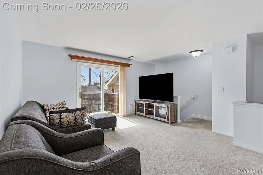 253 Pinewood, Plymouth, MI  - #2