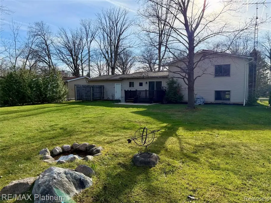 7085 Rivertown, Swartz Creek, MI 48473 - #3