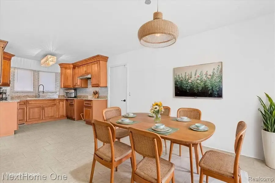 1763 Henbert, West Bloomfield, MI 48324 - #3