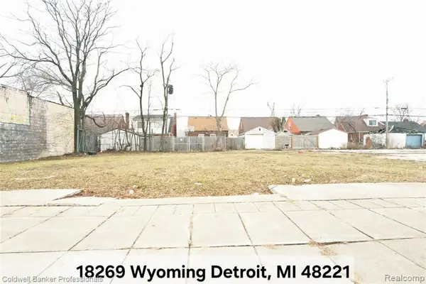 18269 Wyoming, Detroit, MI 48221