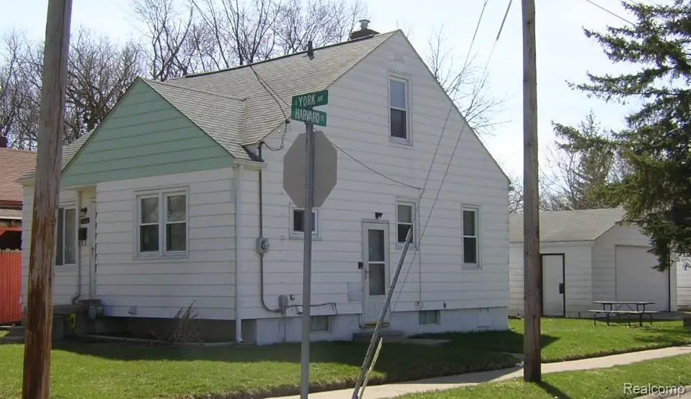 302 E York, Flint, MI  - #1