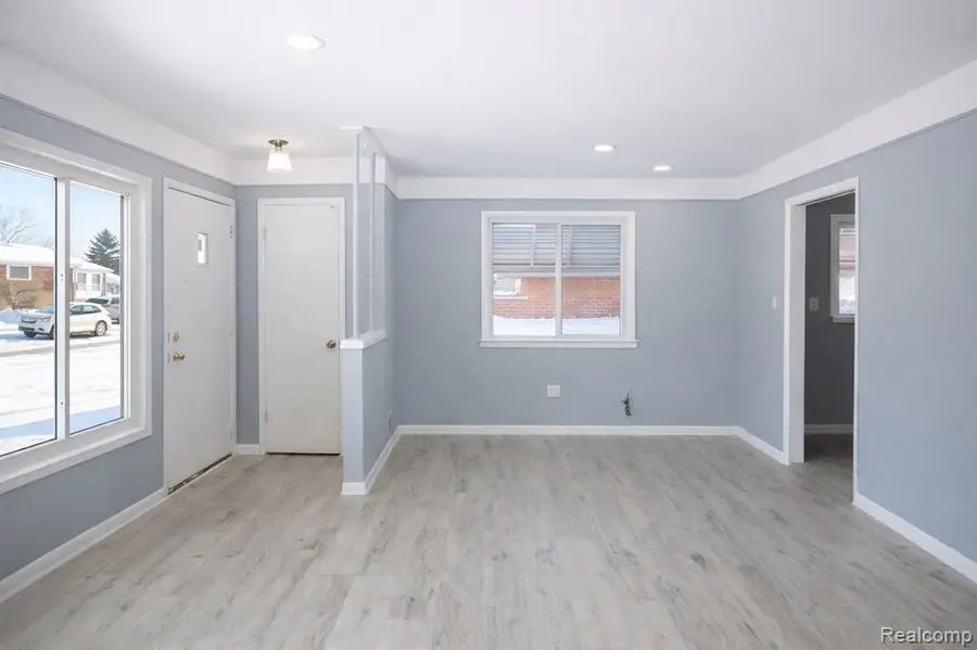 24245 Prairie, Warren, MI 48089 - #3