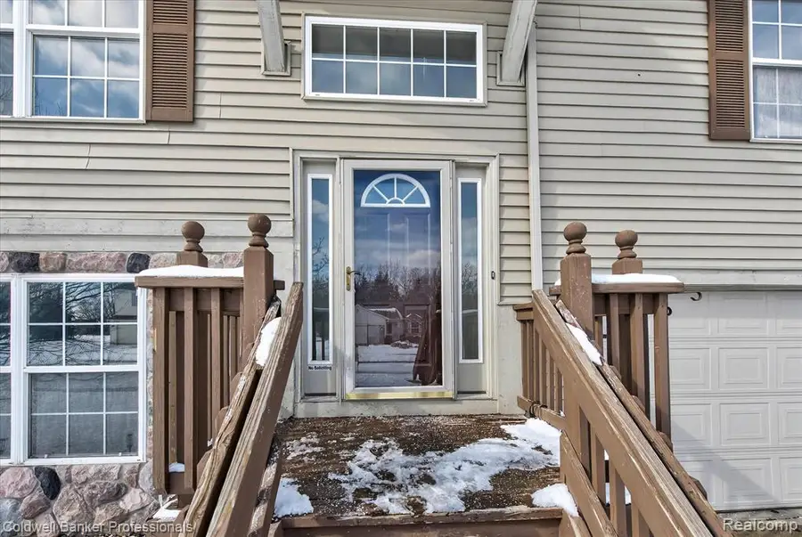 639 Andover Woods, Fenton, MI 48430 - #2