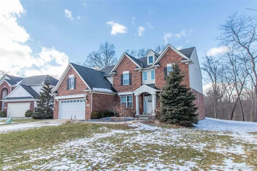 163 Singh, South Lyon, MI  - #3