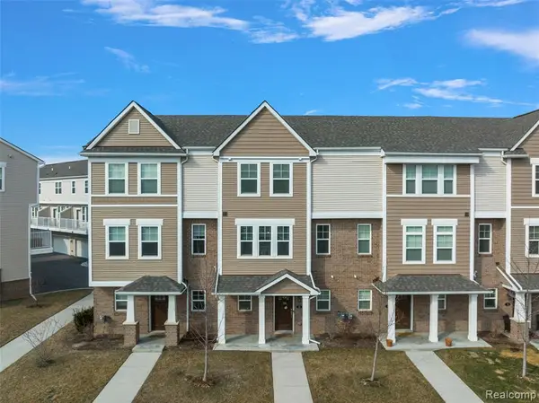 2500 Normandy #13, Royal Oak, MI 