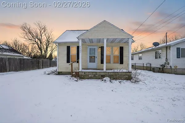 5227 Dania, Flint, MI 