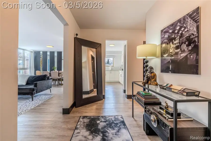 4045 W Maple #C101, Bloomfield Hills, MI  - #3