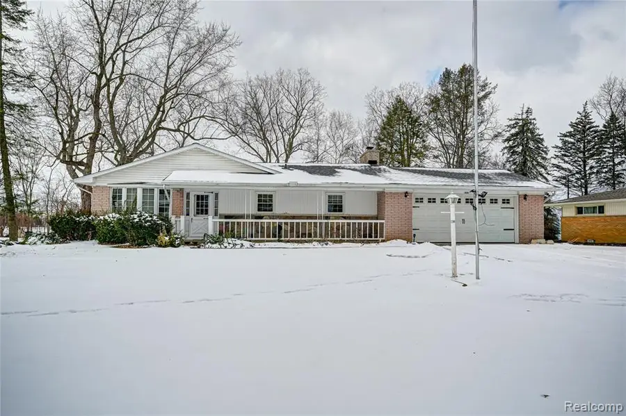 3820 Hi Villa, Lake Orion, MI  - #2