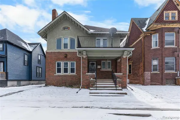 681 Clairmount, Detroit, MI 48202