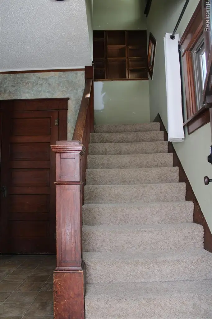 209 Maple, Almont, MI  - #2