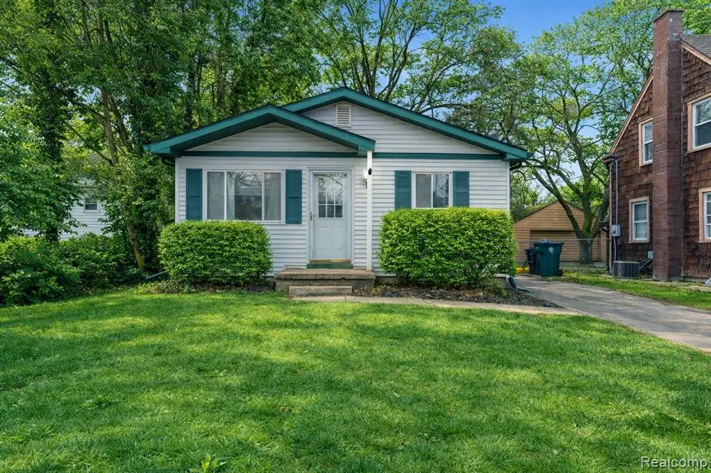 513 Stoddard, East Lansing, MI 48823 - #1