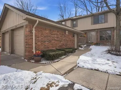 845 Langdon, Rochester Hills, MI  - #2