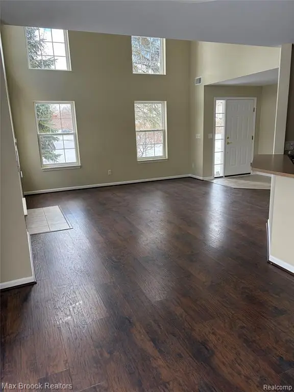 302 N Vista, Auburn Hills, MI  - #2