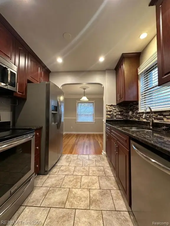 23034 Myrtle, Dearborn, MI  - #3