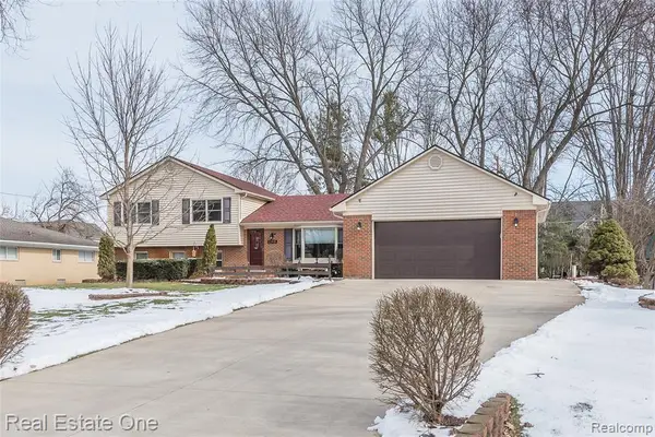 23918 Forest Park, Novi, MI 