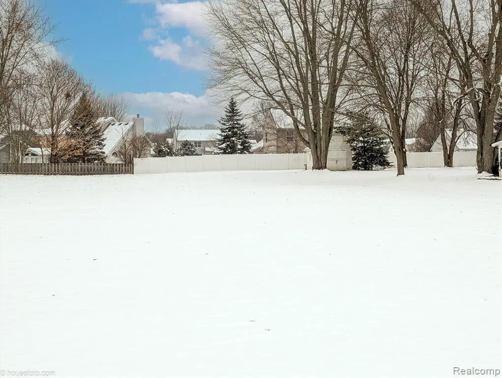 S Genesee, Grand Blanc, MI 48439 - #1